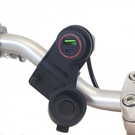 Зарядно устройво Chaft CHARGEUR USB QC3.0 USB + TYPE C Chaft IN792