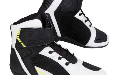 Защо да купите ботите Modeka Kyne